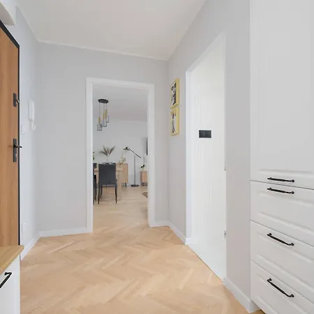 Goplanska Stylish With Balcony By Renters Апартаменты