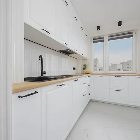 Goplanska Stylish With Balcony By Renters Lejlighed